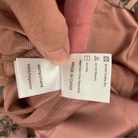 Valolia V-Neck Floral Pink Ruffle Sleeve Top with Sheer‎ Sleeves, Size Large - Picture 8 of 14